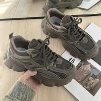 Sports shoes for women in autumn and winter 2025 popular dad shoes thick soled sports and leisure shoes 40 pilka spalva