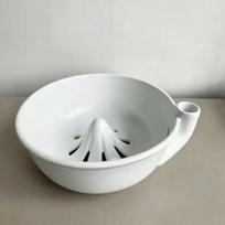 Automatic Vortex Ceramic Berry Washer Large Capacity Self-Rotating Fruit Cleaner  Serving Dish balta
