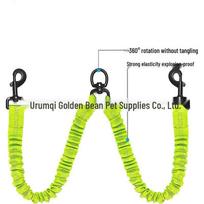 Shock-Absorbing Dual Dog Leash with Elastic Anti-Pull Rope žalia
