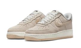 Air Force 1 Low '07 SE Sanddrift Gum Fleece 36.5 EU