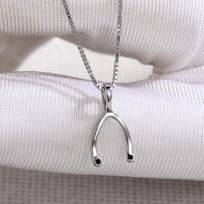 Cao Shi Oumei T Series Minimalist Herringbone Wishbone Necklace for Women white