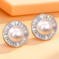 Luxury Female White Zircon Pearl Stone Stud Earrings Vintage Gold Color Wedding Party Gift  For Women white