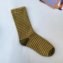 Retro dryžuotos moteriškos kojinės vidutinio ilgio kojinės pavasariui ir rudeniui medvilninės moteriškos ilgos kojinės japoniškos mados koledžo stiliaus moteriškos kojinės single code brown