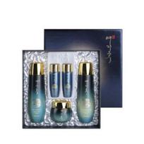 Yejihoo Jeongbin Karališkasis pienelis Tradicinis žolelių 5 dalių odos priežiūros dovanų rinkinys 5-Piece Skincare Gift Set black