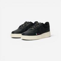 Nike Air Force 1 Lv8 (GS)  Black Saturn Gold 36 juoda