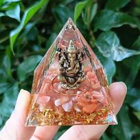 Glass Pyramid with Elephant God Inclusion Fine Craftsmanship Desk Decoration 5cmx5cmx5cm blue