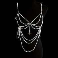 Elegant Pearl Body Chain With Heart Shaped Pendant For Evening Wear And Special Events black