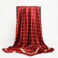 Šilkinė skara, kvadratinė skarelė moterims, raštuota galvos juosta, foulard, satininis hidžabas, plaukų juostelės, kaklaskarė, moteriški galvos apdangalai, bandana 90x90cm raudona