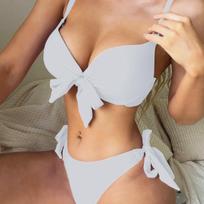 Elegantiški priekiniai lanko mazgai atlenkiami bikiniai, dviejų dalių solidūs maudymosi kostiumėliai su kaklaraiščio detalėmis, kad būtų palaikyta ir stilinga S white
