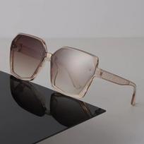 Sexy Square Sunglasses Women Men Gradient Sun Glasses Classic Designer Eyewear Fashion Colorful Mirror Lens Brand gray