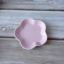 Le Creuset Vėsios spalvos slyvos žiedas aped Padažas Di Dert Lėkštė po glazūra Cerc Stalo įrankiai Universalus dydis