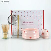 2/4/5 vnt. Širdelės lipdukas Keramikos matcha rinkinys, mielas matcha rinkinys apima matcha dubenėlį, matcha plakiklį ir laikiklį, bambukinį samtėlį, sietelį 5pcs white