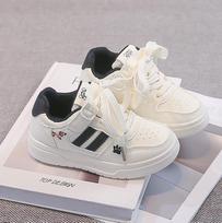 Girls' Non-slip Soft Sole Sports Shoes - Stylish & Versatile for Baby & Toddler, Spring & Autumn 2026. 33 juoda
