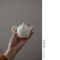 100ml White Porcelain Teapot Vintage Tea Infuser Pot Tea Maker Kettle With Ball Hole Chinese Tea Tea Items Accessories Ornaments gray