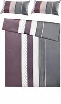 Joop Bedroom Patalynės komplektas Cornflower Stripes 240 x 220 cm deep wine iš satino medvilnės su 2 pagalvių užvalkalais 40 x 80 cm