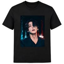 K‑pop Artist Portrait Art Graphic T‑Shirt L juoda