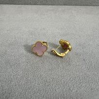 Four-leaf Clover Earrings Exquisite Onyx Chalcedony Earrings Buckle Luxury Women's Earrings gray