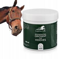 Regenerative ointment for horse hooves with castor oil and D-panthenol