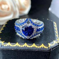 Wind Jewelry, Ring Jewelry, Purple Light, Color-Changing Red Corundum Heart-Shaped Diamond, Senior Commuter Woman gray