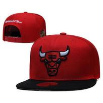 Chicago Bulls išsiuvinėta beisbolo kepurė Vyrams Moterims Reguliuojama Platus kraštas Snapback kepurė Streetwear stiliaus Adjustable red