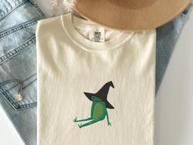Embroidered Frog Witch Hat T-Shirt: Cute Toad Embroidery, Funny Halloween Gift Tee 150 white