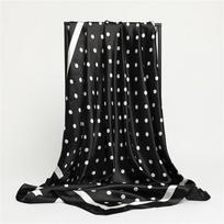Šilkinė skara, kvadratinė skarelė moterims, raštuota galvos juosta, foulard, satininis hidžabas, plaukų juostelės, kaklaskarė, moteriški galvos apdangalai, bandana 90x90cm black