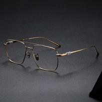 Pure titanium eyeglass frames, the same style as those worn by celebrities, fashionable and trendy, large frames, aviator style, gold-colored square auksas