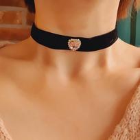 Moterims kasdienis paprastas juodas aksominis chokerio vėrinys Heart Black black