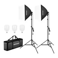 Apšvietimo rinkinys su šviesos difuzoriais 10102773, 700 W, 3 vnt., universalus