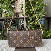 [Pre-Owned] Louis Vuitton Brazza Wallet 'Brown Monogram Canvas' - Very Good #R7IL75 ONE SIZE