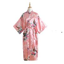 Moterims Skiautinio Rašto Chalatas Dirbtinio Šilko Japoniškas Kimono Atviras Dizainas Elegantiški Patogūs Namų Drabužiai one size koralų raudonos spalvos
