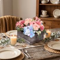 Gėlių kompozicija su medine dėže-augalų dėtuve Rustic dirbtinės gėlės sodybos stiliaus Blue Hydrangea Box