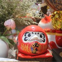 Ceramic Daruma Doll Statue Ornament Piggy Bank for Cafe Apartment Restaurant red raudona