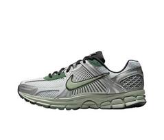 Nike Zoom Vomero 5 Nike Myroy Men's Running shoes IM3372-030 EU 44 žalia