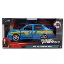 Greiti ir įsiutę automobilis 1:32 1995 m. „Volkswagen Jetta“