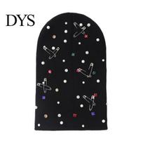 Street Fashion Skull Cap Colorful Rhinestone Knitted Hat, Faux Pearl Safety Pin Punk Knit Winter Warm Acrylic Hat Bling Hip Hop for Women Autumn juoda