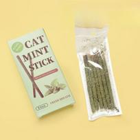 Natural Catnip Gall Fruit Cat Chew Sticks 6 Pack Molar Fresh Breath Toy For Kitten Adult Cats white