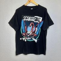 Vintage 1990 Scorpions Tour 9091 Crazy World 90s Unisex Tshirt Reprint KH8859 Unisex T-Shirt M black