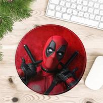 1pc Mouse Pad office Pad Desk accessories Game Console Pad Keyboard Mouse Pad Computer Laptop Pad Anti slip Marvel Deadpool Cool 200x200x2mm red