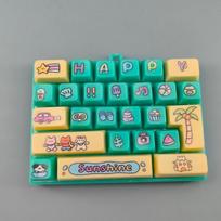 Mini Keyboard Mechanical Keyboard Pendant Simulation Keyboard Keycap Clicker  Backpack Decoration žalsvai mėlyna