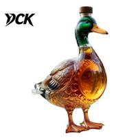 Conversation Starter Decanter Duck Whiskey Decanter, Straight Bourbon Glass Bottle with Stopper, 350ml Durable Glassware Novelty Liquor Dispenser for brown