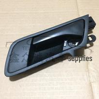 Volkswagen Jetta/Santana vidinės durų rankenėlės 34D839113 Low Config Front Right black