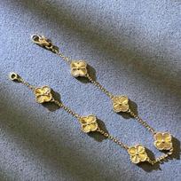 Boutique Keturlapio dobilo mini 9 mm šešių gėlių apyrankė 18k Ins mada vyriškos ir moteriškos apyrankės mini Six Flowers Bracelet gray