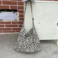 Modernus Leopard Print Messenger Krepšys Vieno peties drobinis krepšys, skirtas studentėms, įstrižai didelės talpos krepšys 43x35cm ruda