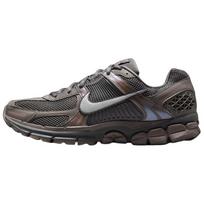 Nike Air Zoom Vomero 5 'Cave Stone' (Unisex) Cave Stone / Multi-Color / Medium Ash / Metallic Silver Running Shoes HF5493 201 39.0 gray
