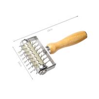 Pastry Docker with Wooden Handle Pointed Rust-Resistant for Bakers beige