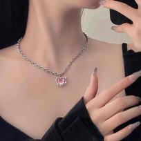 Gothic Pink Crystal Heart Pendant Choker Necklace Chains Charm Collar Aesthetic Jewelry Y2K Accessories Free Shipping Items gray