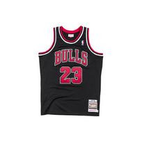 Mitchell & Ness Chicago Bulls Alternate 1997 98 Michael Jordan Authentic Jersey AJY4GS18400-CBUBLCK97MJO M