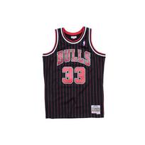 Mitchell & Ness Chicago Bulls Alternate 1995 96 Scottie Pippen Swingman Jersey SMJYGS18149-CBUBLCK95SPI S