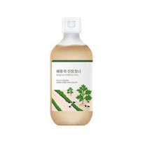 ROUND LAB - Mugwort Calming Toner 300ml beige